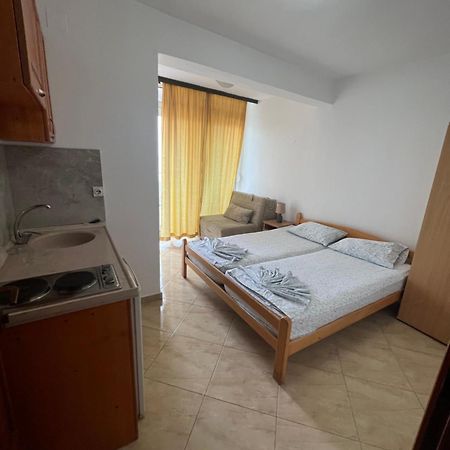Sand And Sea Apartments Ulcinj Ngoại thất bức ảnh