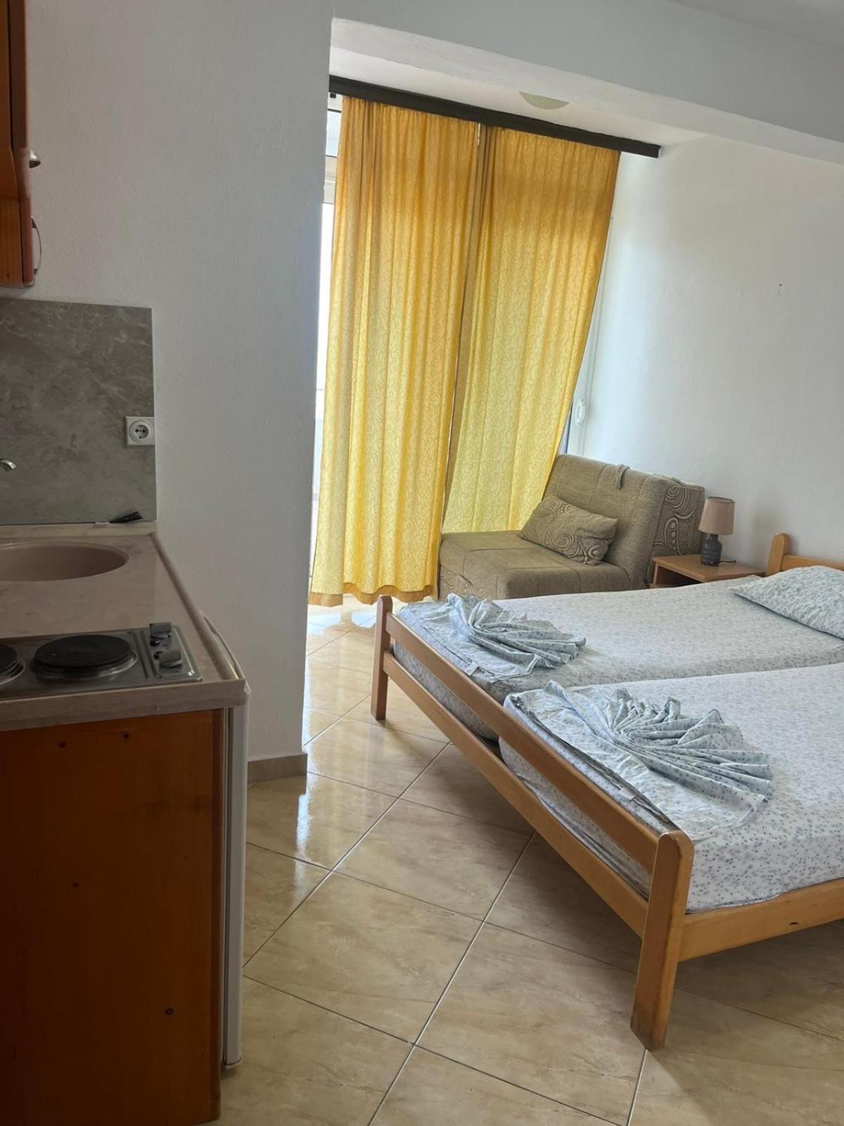 Sand And Sea Apartments Ulcinj Ngoại thất bức ảnh